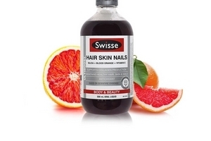swisse膠原蛋白液含激素嗎？