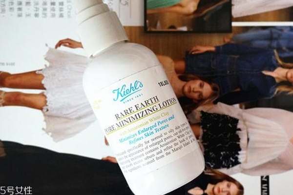 科顏氏白泥乳液怎么樣？搖勻使用不搓泥