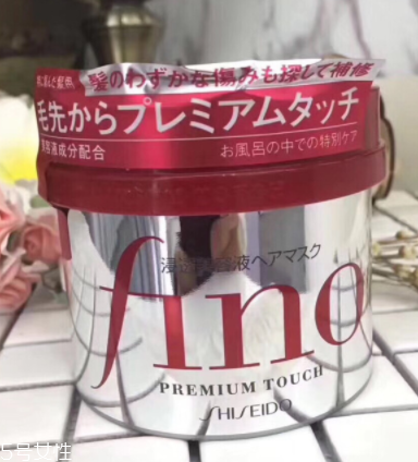 護(hù)發(fā)素沒洗干凈會怎樣？護(hù)發(fā)素殘留會導(dǎo)致脫發(fā)嗎？