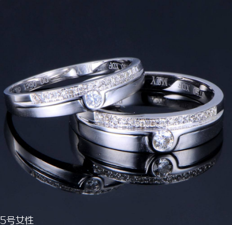 婚戒買黃金還是鉆石？?jī)烧邇?yōu)缺點(diǎn)對(duì)比