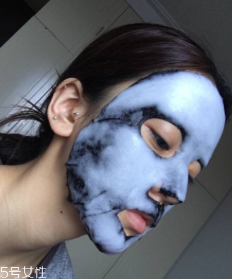 黑面膜材質哪種最好？備長炭是極品