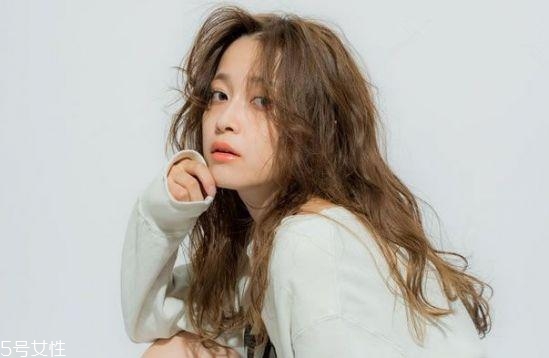 仙女燙是什么樣的？仙女燙適合染什么顏色？