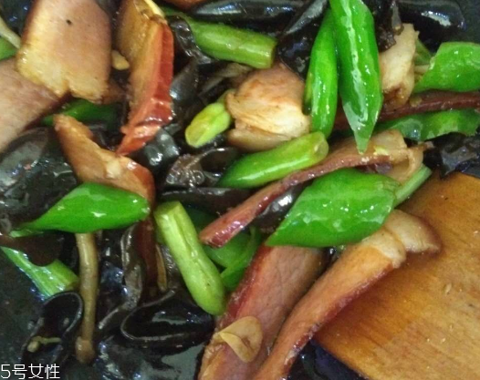 煙熏臘肉怎么清洗？正常清洗