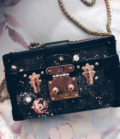 inviolable costom是什么牌子？lv惡搞品牌