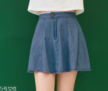 夏天穿衣怎么顯高顯瘦？?jī)商籽b備美美出門(mén)撩漢