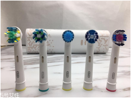 歐樂b電動(dòng)牙刷怎么樣？四個(gè)刷頭很好用