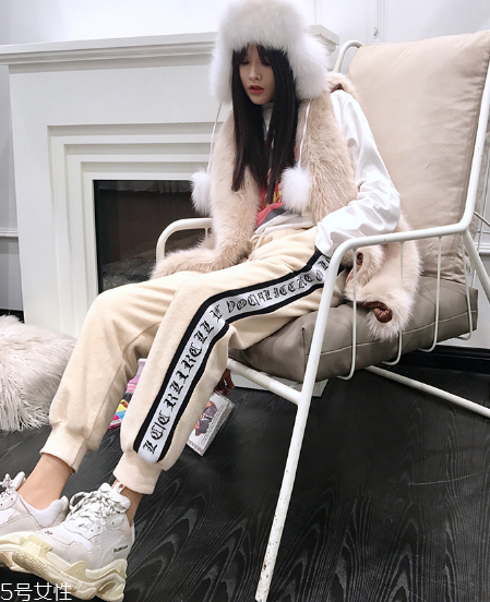 運(yùn)動褲上的帶子怎么系？時下最火的運(yùn)動風(fēng)