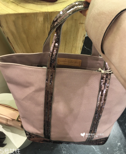 vanessa bruno什么檔次？巴黎小女人必備