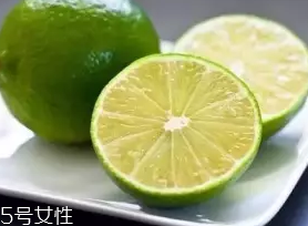 柑橘調(diào)香水好聞嗎？吃了這個(gè)大橘子