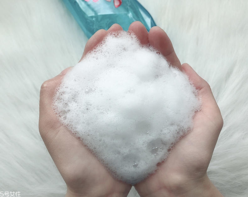 清揚0硅油洗發(fā)水好用嗎？自帶高級感香調
