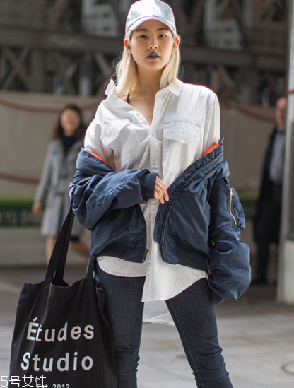 棒球帽怎么搭配衣服？素顏也能hold住