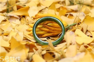 玉手鐲斷了怎么修復(fù)？玉手鐲佩戴要當(dāng)心