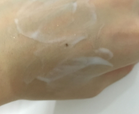 郁美凈適合什么膚質(zhì)？油性膚質(zhì)不建議郁美凈