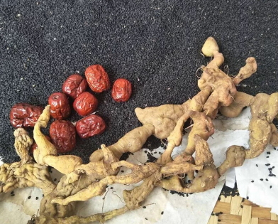 九蒸九曬黑芝麻丸怎么吃？黑芝麻丸正確服用方法