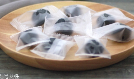 黑芝麻丸怎么吃？黑芝麻丸飯前吃還是飯后吃