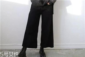 微胖女生穿什么褲子好看？最適合微胖身材的三款褲子