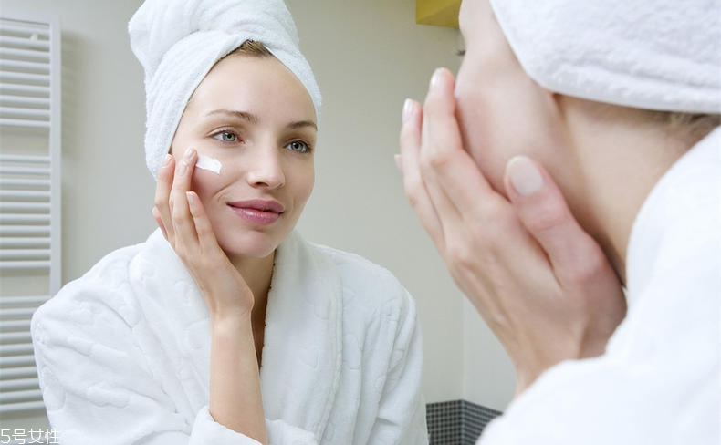 悅木之源搓泥原因 大牌化妝品搓泥原因揭秘 悅木之源搓泥原因 大牌化妝品搓泥原因揭秘