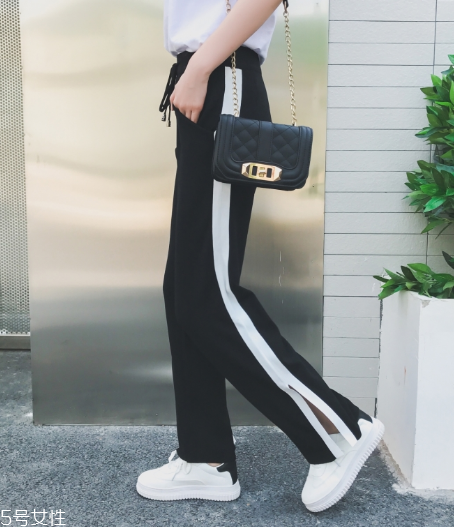 腿粗屁股大穿什么衣服？腿粗屁股大穿搭技巧