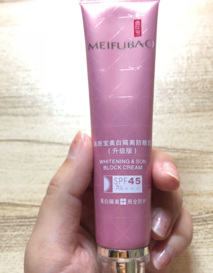 美膚寶和百雀羚哪個好？美膚寶和百雀羚品牌對比