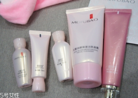 美膚寶和御泥坊哪個(gè)好？美膚寶和御泥坊品牌對比