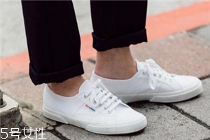 superga鞋碼偏大嗎？superga鞋碼標(biāo)準(zhǔn)嗎