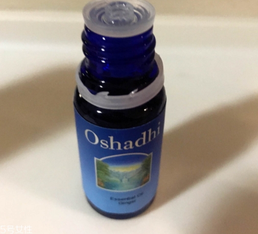 單方精油可以做香薰嗎？單方精油和復(fù)方精油哪個(gè)做香薰好