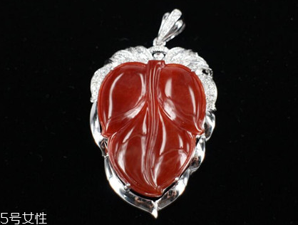 紅翡翠價(jià)格一般多少？紅翡翠的市場價(jià)值