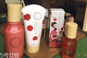 百雀羚三生花玫瑰系列怎么樣？三生花玫瑰花釀潤(rùn)妍系列評(píng)測(cè)