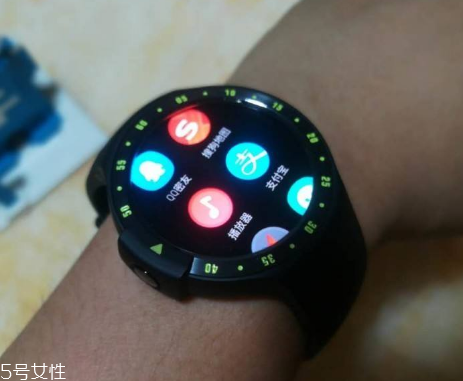 ticwatch表盤怎么換？ticwatch表盤自定義方法