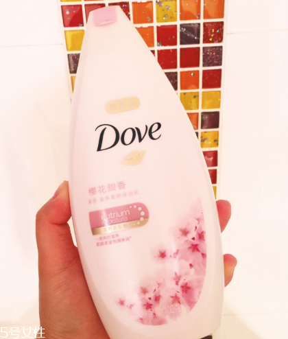 多芬和力士的沐浴露哪個(gè)好 多芬和力士的沐浴露對(duì)比測(cè)評(píng) 多芬和力士的沐浴露哪個(gè)好 多芬和力士的沐浴露對(duì)比測(cè)評(píng)