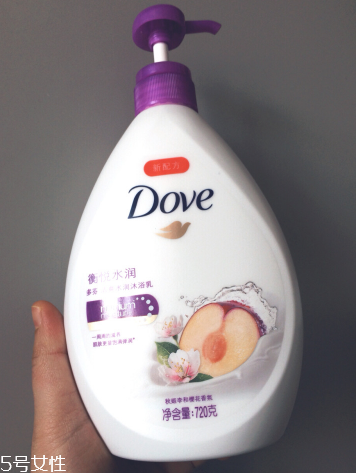 多芬和力士的沐浴露哪個(gè)好 多芬和力士的沐浴露對(duì)比測(cè)評(píng) 多芬和力士的沐浴露哪個(gè)好 多芬和力士的沐浴露對(duì)比測(cè)評(píng)