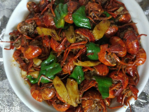 麻辣小龍蝦是哪個(gè)地方的菜系？