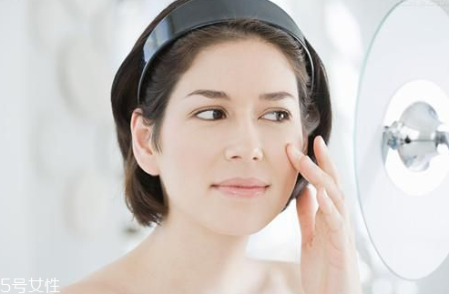 護(hù)膚油什么牌子好用 護(hù)膚油怎么用使用方法 護(hù)膚油什么牌子好用 護(hù)膚油怎么用使用方法