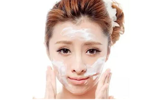 護(hù)膚油什么牌子好用 護(hù)膚油怎么用使用方法 護(hù)膚油什么牌子好用 護(hù)膚油怎么用使用方法