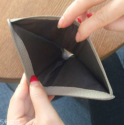 錢包里放多少錢合適？錢包里一般放多少錢
