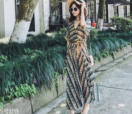 腿粗的女生夏天穿什么？腿粗女生夏季穿搭技巧