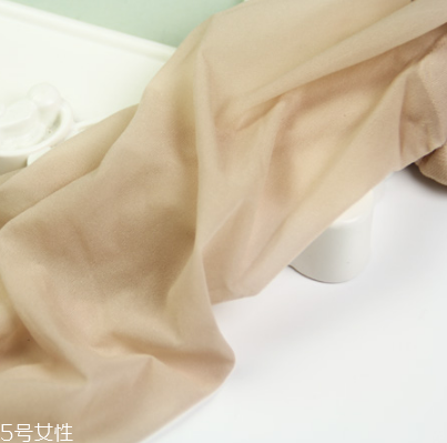 絲襪臭腳怎么辦？穿絲襪腳臭怎么解決