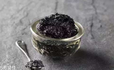 黑魚子醬一斤多少錢 黑魚子醬為什么這么貴 黑魚子醬一斤多少錢 黑魚子醬為什么這么貴