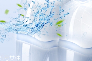沖牙器和牙線哪個好？沖牙器和牙線的優(yōu)缺點