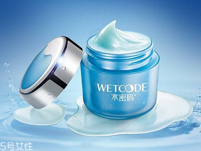 用睡眠面膜前還需要用什么 使用睡眠面膜的注意事項 用睡眠面膜前還需要用什么 使用睡眠面膜的注意事項