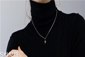項(xiàng)鏈可以戴著洗澡嗎？項(xiàng)鏈洗澡能戴嗎