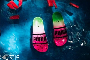 sophia webster聯(lián)名puma西瓜拖鞋多少錢_在哪買？