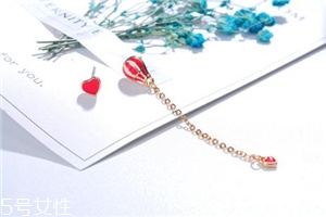 little joys熱氣球耳釘多少錢(qián)？little joys熱氣球不對(duì)稱(chēng)耳釘價(jià)格