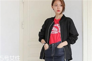 紅色t恤衫配什么外套？紅色t恤搭配外套技巧