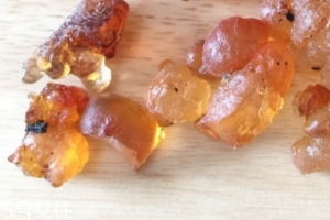 桃膠能治胃病嗎？胃病吃桃膠好嗎？