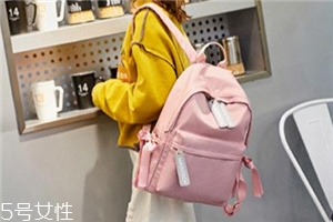 女生背什么包更甜美？適合甜美型女生的包包