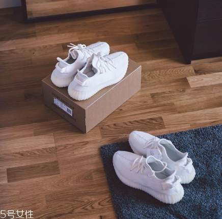 椰子350純白什么時候補貨？yeezy 350純白補貨量有多少？