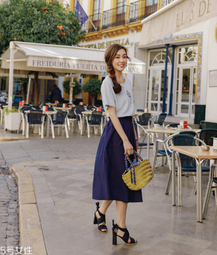 什么樣的裙子顯腿長？顯腿長的裙子款式推薦