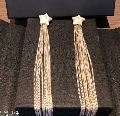 耳環(huán)生銹了怎么辦？耳環(huán)生銹怎么處理