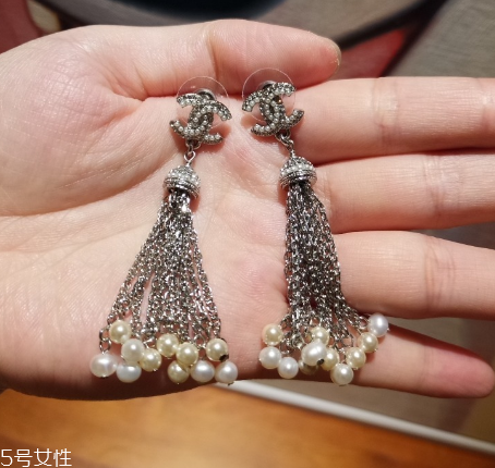 耳環(huán)什么材質(zhì)好？耳環(huán)常見材質(zhì)